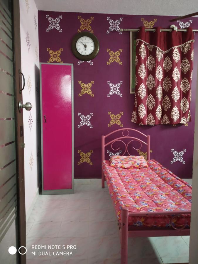 Easvari Grand Pg For Women - Female Only Hostel Τσενάι Εξωτερικό φωτογραφία